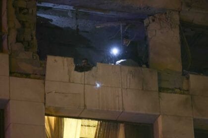 Iran announces the death of 4 of its diplomats in an Israeli airstrike in Beirut