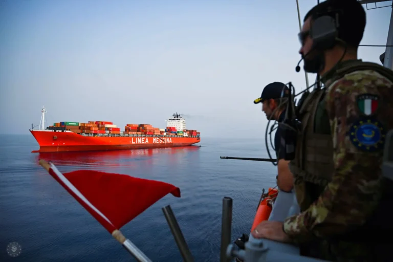 الاتحاد الأوروبي يدرس توسيع مهمة "أسبيدس" لحماية الملاحة في مضيق هرمز