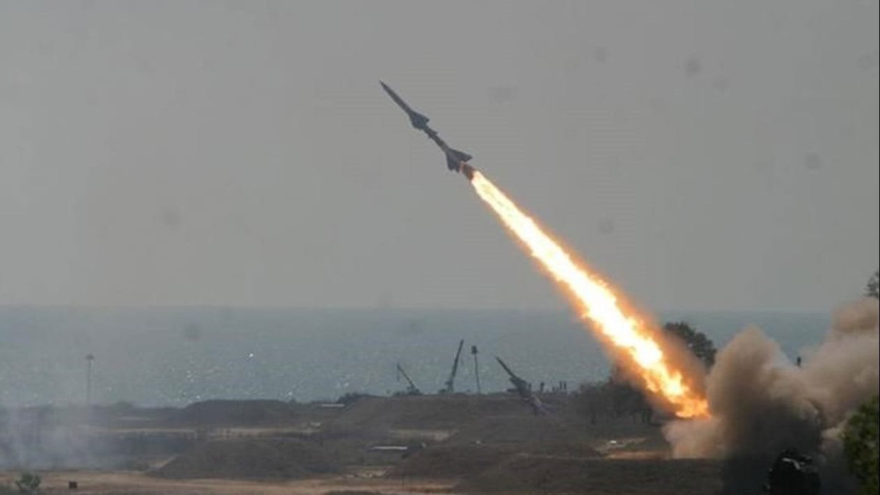 Saudi Defense Ministry: Two drones destroyed in the Eastern Province; air defense readiness strengthened