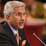 وزير الخارجية الهندي يشيد بالمحادثات مع إيران لفتح الملاحة في مضيق هرمز