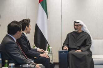 On the sidelines of his official visit to China.. The Crown Prince of Abu Dhabi meets with the chairs of the boards of directors of major Chinese companies
