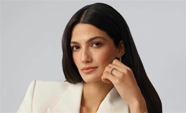 تارا عماد تنتهي من تصوير"طه الغريب"الأسبوع المقبل