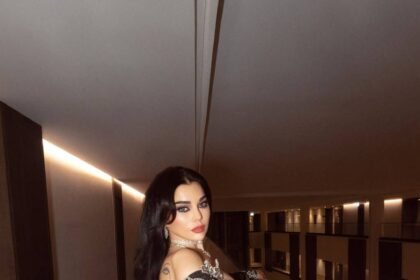 هيفاء وهبي تعكف على تسجيل أغاني المرحلة الثالثة من "ميجا هيفا"