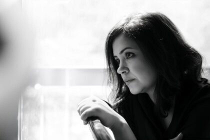 فيروز كراوية تطلق أغنيتها الجديدة "حُب ساعة"