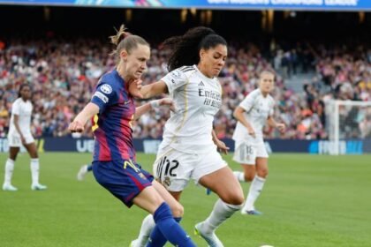 سداسية تاريخية.. سيدات برشلونة يُسقطن ريال مدريد ويعبرن لنصف نهائي الأبطال