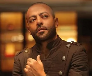 تامر عاشور يعلن موعد طرح ألبوم "مراية الحب"