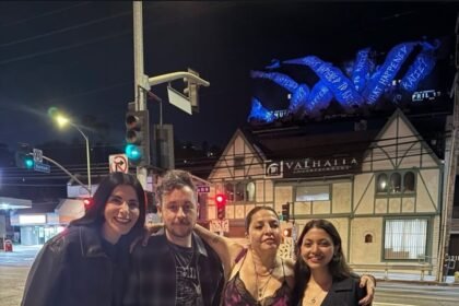 مي الغيطيمي الغيطي تروّج لفيلم "The Mummy"في شوارع أمريكا