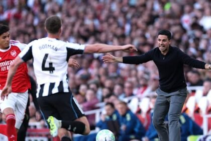 مباراة آرسنال ونيوكاسل