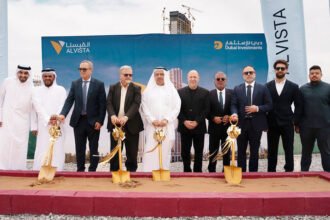 باشرت أعمال الإنشاء الرئيسة.. "دبي للاستثمار" تضع حجر الأساس لمشروع "الفيستا" في "ميدان"