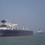 2000 ships stuck in the Strait of Hormuz despite the truce amid the supply chain crisis.