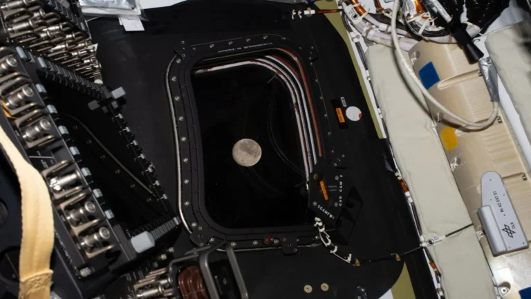 مركبة أوريون أرتميس 2