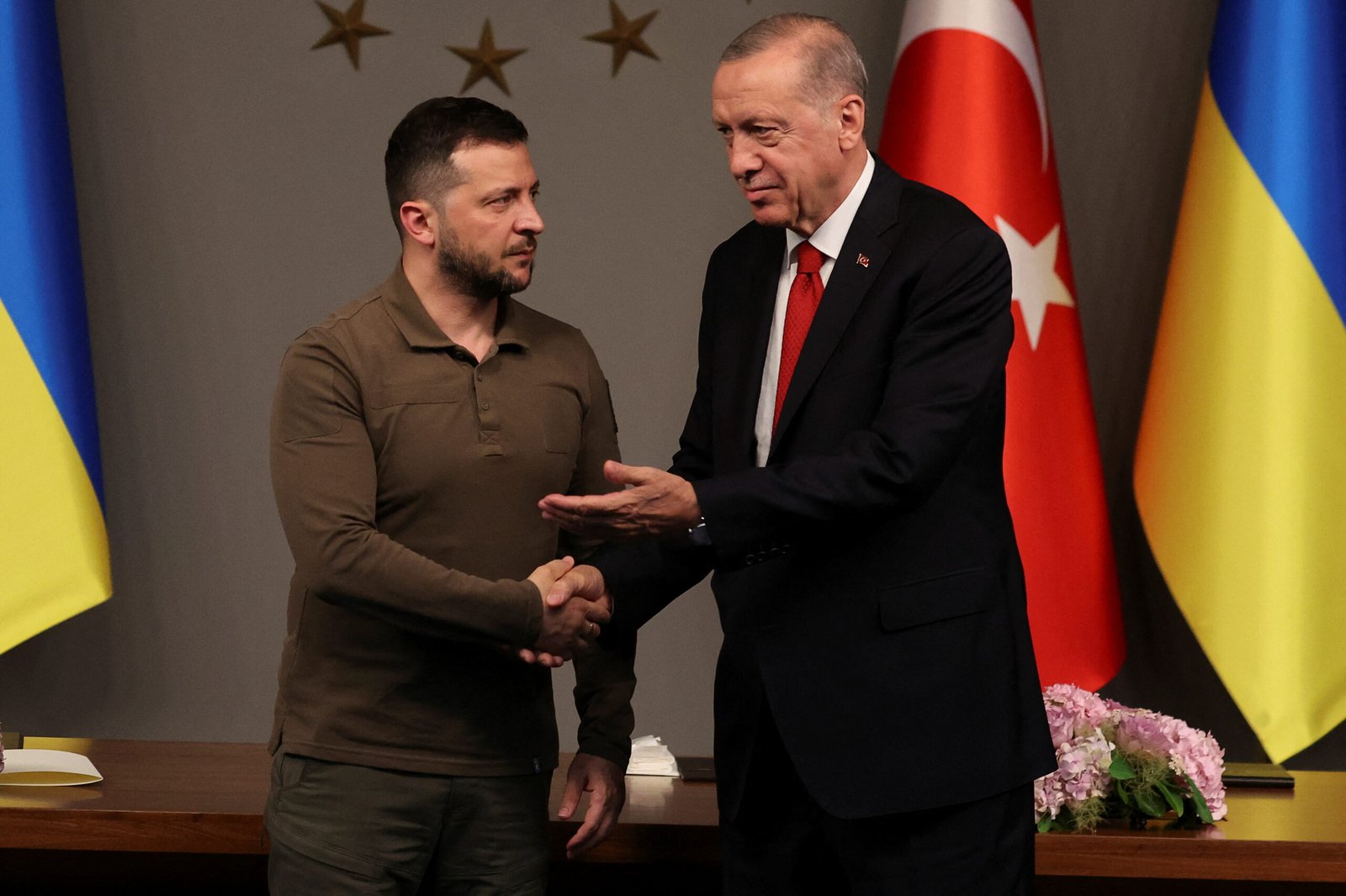 Zelensky and Erdogan Strengthen Security and Defense Cooperation