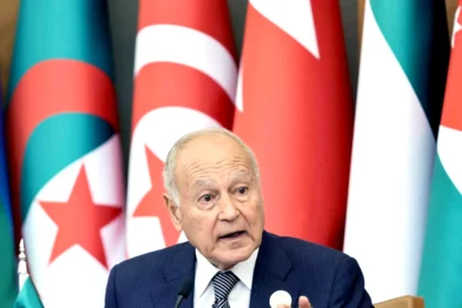 أبوالغيط الأوهام الإيرانية بالسيطرة على مضيق هرمز باطلة قانوناً ولا نرضى بتبعية القرار