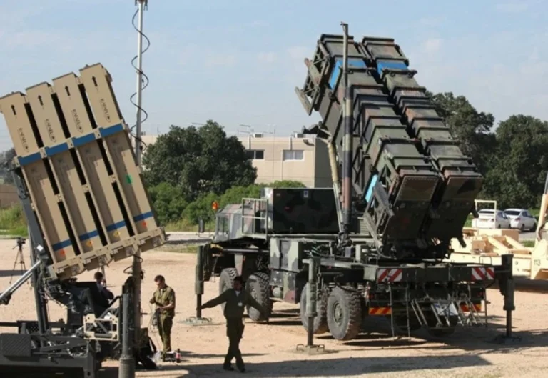 Israel raises its alert level and readjusts its military plans in anticipation of a possible new confrontation with Iran