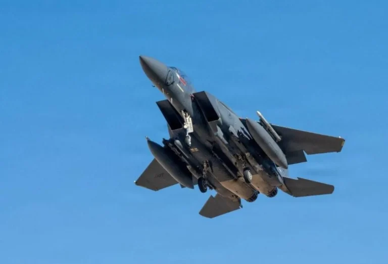 Confusion in the White House after the downing of the F-15... and Trump vows to end the war without a clear plan