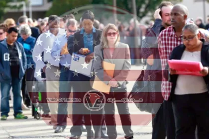 إعانات البطالة ترتفع في أمريكا وسط إشارات متباينة لسوق العمل