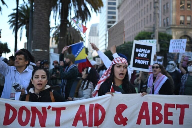 اعتقال المئات في لندن خلال مظاهرات مؤيدة لـ "فلسطين أكشن" وسط جدل قانوني