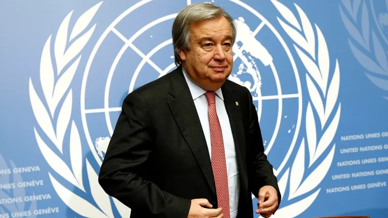 Guterres warns of "confusion" in the Strait of Hormuz and calls for ensuring freedom of international navigation