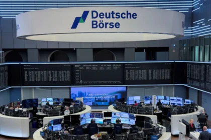 European stock markets declined across the board amid growing concerns that the truce between Washington and Tehran could collapse