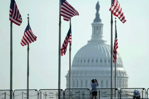 البيت الأبيض: خبراء أمريكيون متواجدون في إسلام آباد