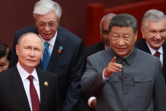 بكين وموسكو تعززان التنسيق الاستراتيجي لمواجهة التحديات الدولية