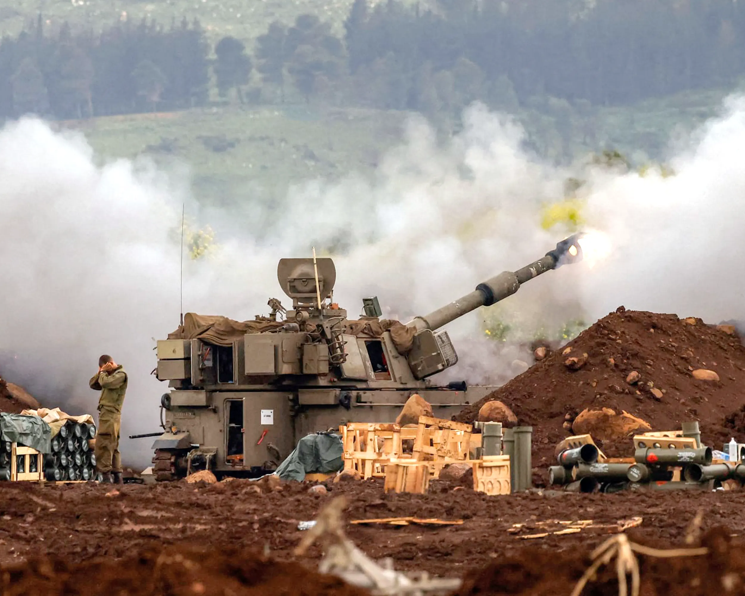 The Israeli army announces it has bombed Hezbollah positions in southern Lebanon