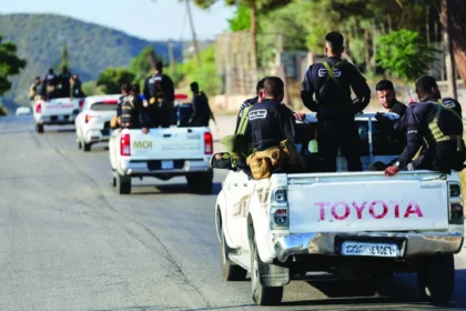 Syrian Interior Ministry dismantles terrorist cell and seizes weapons cache in Homs