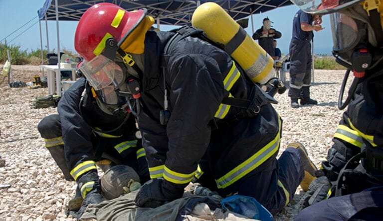 الدفاع المدني اللبناني: الهجوم الإسرائيلي يودي بحياة أكثر من 250 شخصًا