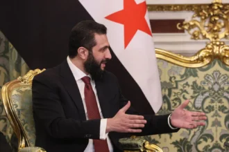 سوريا: الشرع يبحث مع قيادة "قسد" آليات الدمج وعودة النازحين