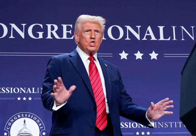 Trump announces key points of the agreement: no uranium enrichment in Iran and a threat of harsh sanctions on arms suppliers