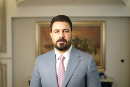 الرئيس العراقي يكلف علي الزيدي بتشكيل الحكومة الجديدة