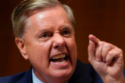 ليندسى جراهام يدعو لفرض سيطرة على مضيق هرمز وتعزيز الحصار الاقتصادي للضغط على إيران