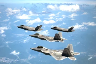 النمسا ترفض عبور الطائرات العسكرية الأمريكية لأجوائها