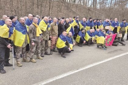 بوساطة إماراتية ناجحة.. تبادل 350 أسيرا بين روسيا وأوكرانيا وعودة مدنيين من "كورسك"