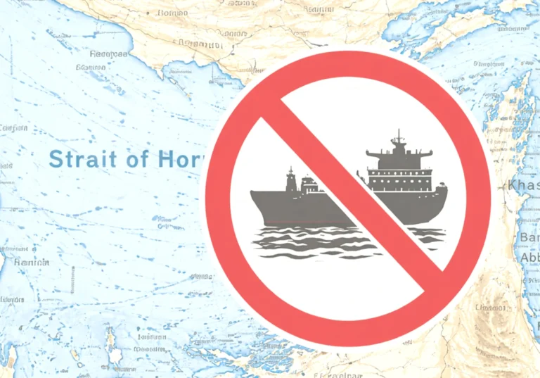 ترامب إيران غارقة في فوضى القيادة وهرمز تحت سيطرة البحرية الأمريكية بالكامل
