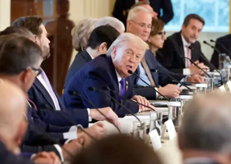 Trump discusses with energy companies the repercussions of war on Iran and oil markets