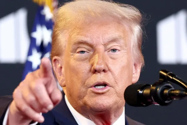 Trump warns China and confirms the depth of U.S.-Iran negotiations