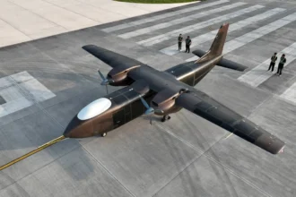 تقنية غير تقليدية تغير قواعد الطيران.. الصين تختبر شحن الطائرات المسيّرة عبر الموجات