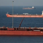 Urgent | Shipping data: Movement of approximately 20 ships slows in the Strait of Hormuz via the Larak Passage amid heightened security alert