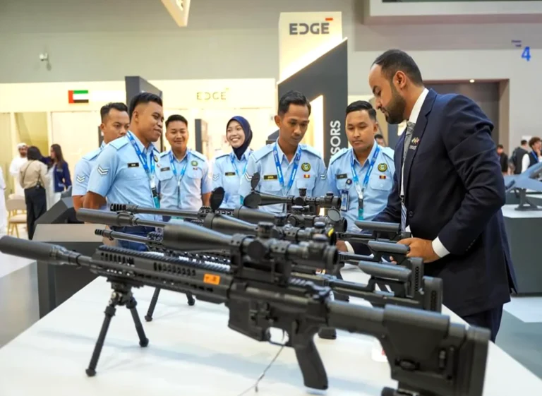 جناح الإمارات في معرض DSA 2026 بماليزيا يستقطب اهتماماً دولياً واسعاً