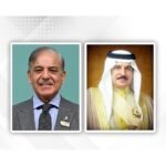 رئيس وزراء باكستان يجري اتصالا هاتفيا مع ملك البحرين ويؤكد أهمية استدامة الهدنة