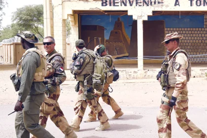روسيا تؤكد بقاء قواتها في مالي لمكافحة التطرف رغم تصاعد الهجمات
