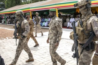 روسيا تعلن إحباط محاولة انقلاب في مالي واستعدادها لصد هجمات جديدة