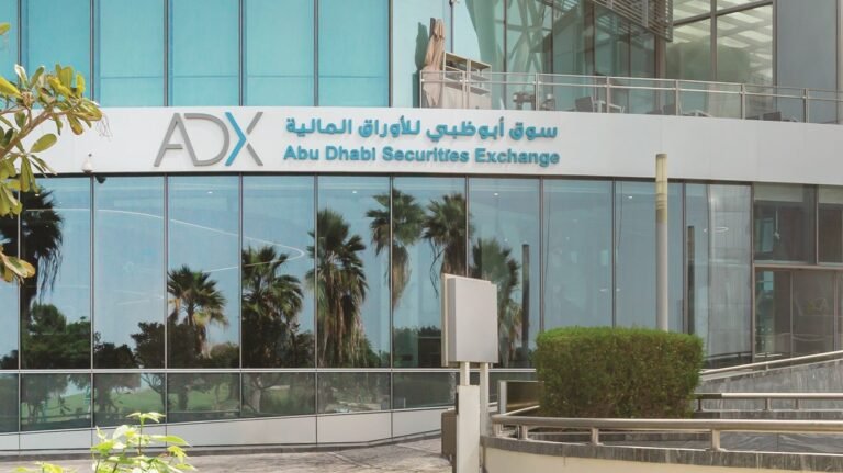 In a week.. AED 13.82 billion in market value gains for UAE local stocks