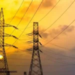 Extreme heat is putting a strain on India's electricity grid, driving consumption to unprecedented levels.