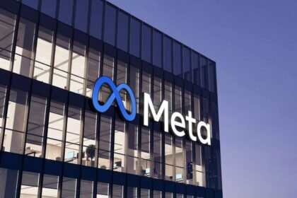 ميتا تغلق موقع ماسنجر المستقل وتُجبر المستخدمين على فيسبوك بدءًا من الخميس