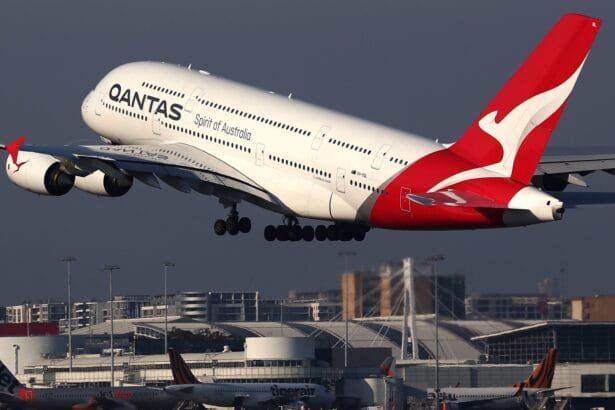 Australian airline Qantas raises fuel cost forecast and postpones share buyback due to Middle East tensions