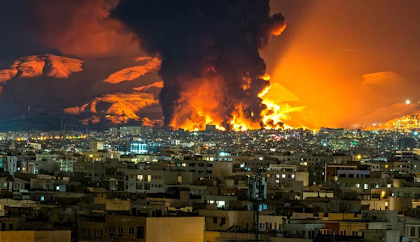 طهران تستنجد بالخليج لـ"منع الفاجعة" وتحذر من انقطاع كامل لإمدادات الطاقة العالمية