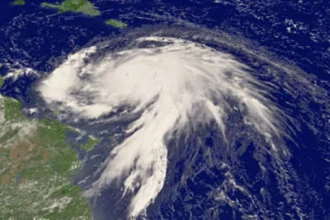 A deadly storm hits Bangladesh; lightning strikes claim the lives of 14 people in a single day