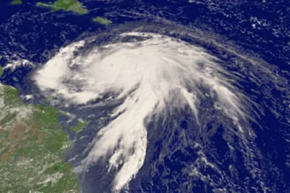 A deadly storm hits Bangladesh; lightning strikes claim the lives of 14 people in a single day